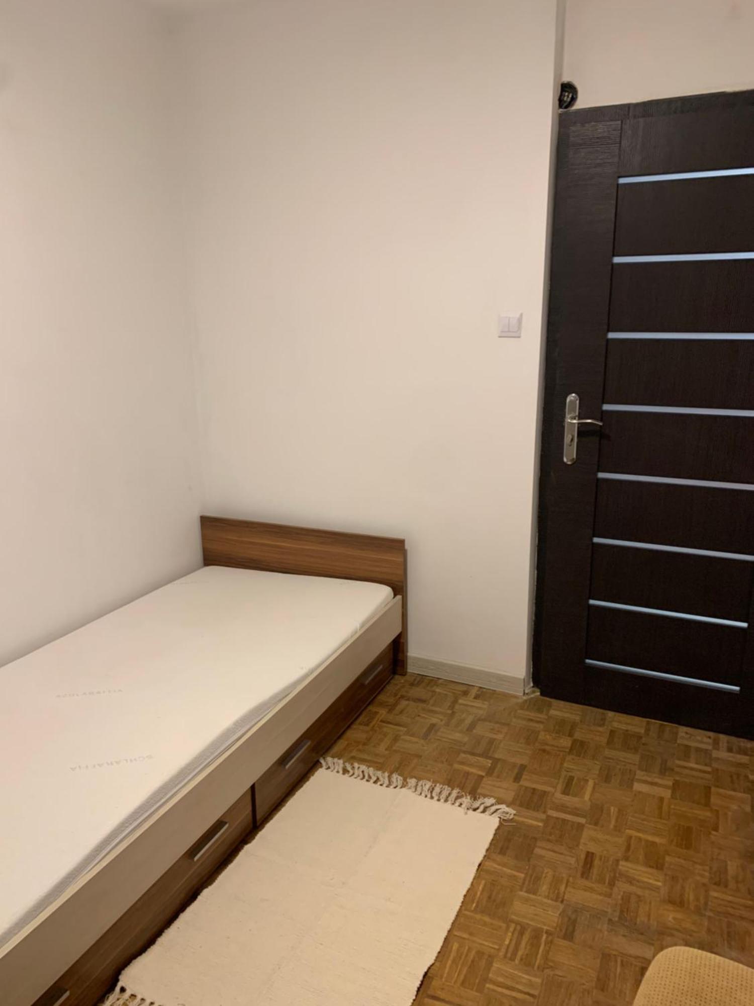 Mieszkanie Pavi Apartment